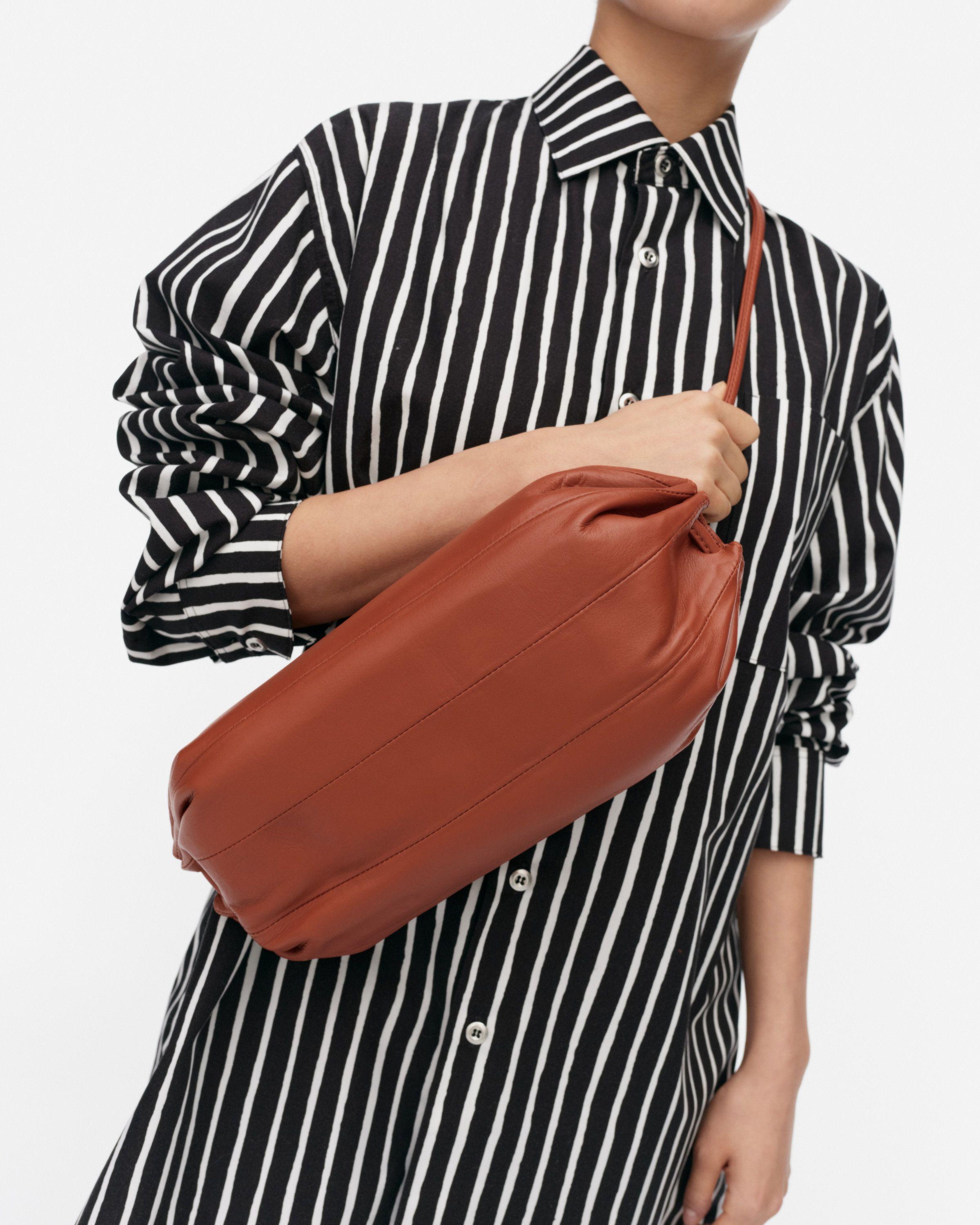 Karla Shoulder bag