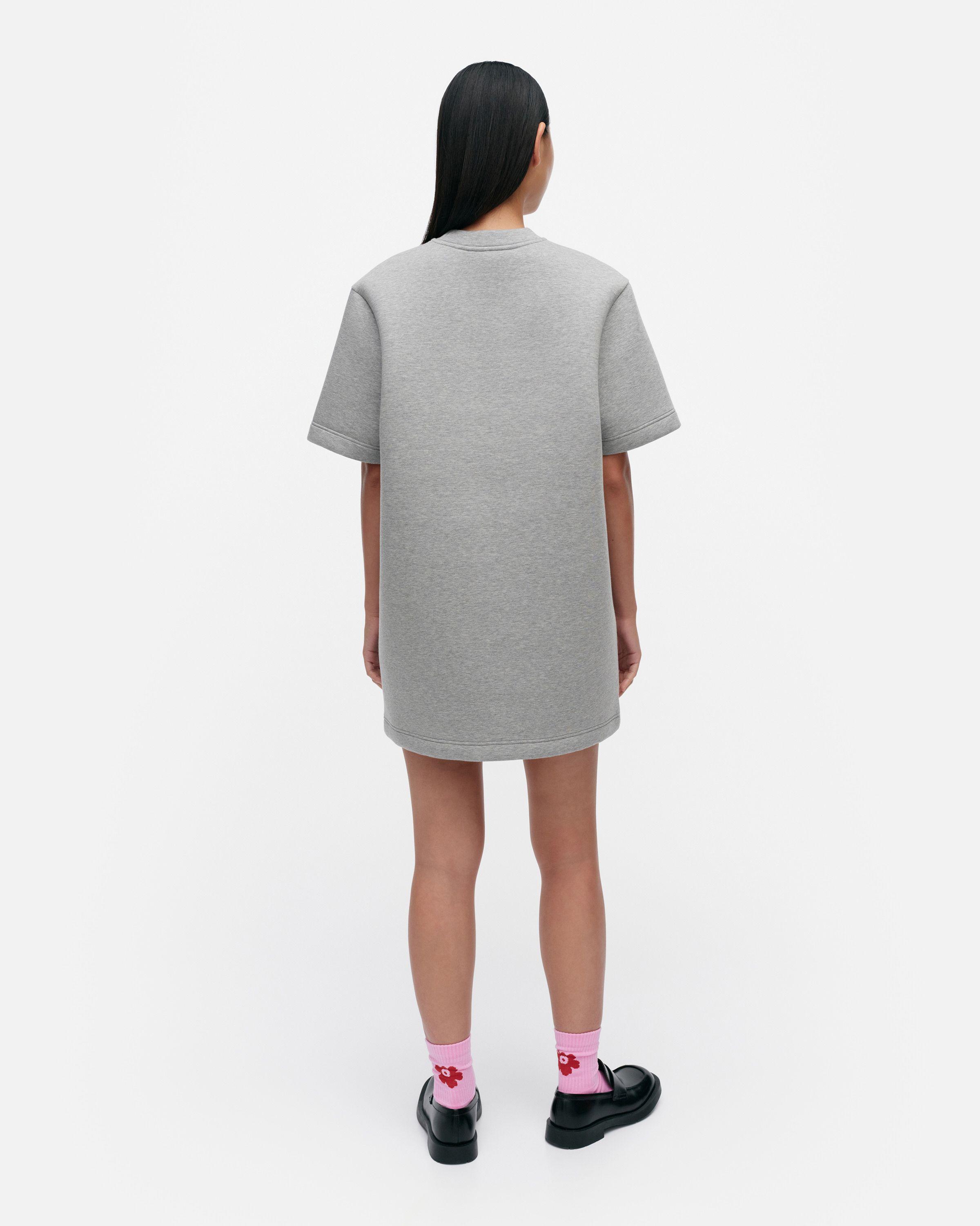 Paalu Unikko Placement Kioski tunic