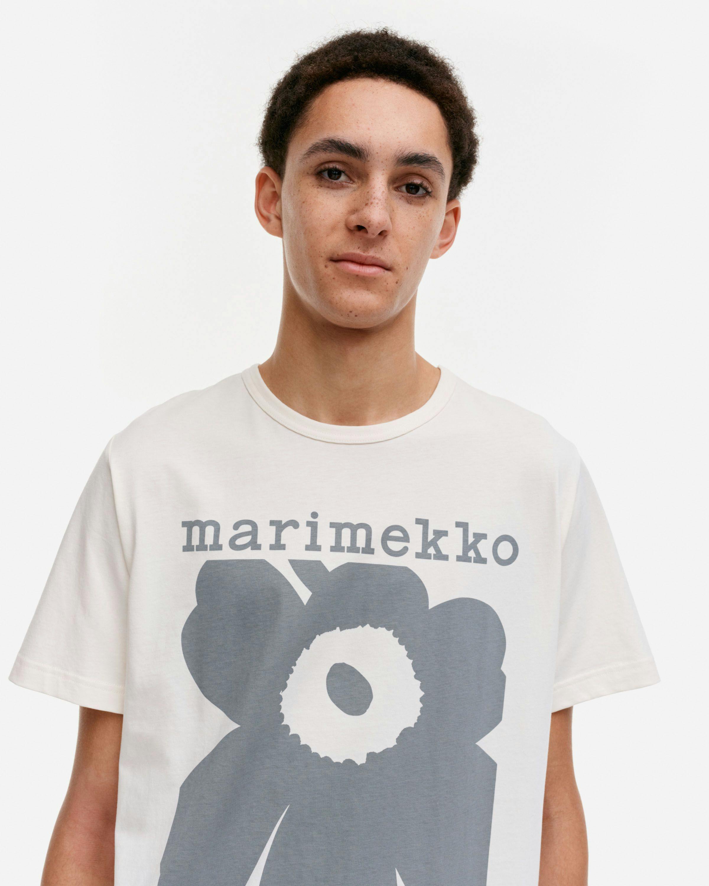 Vihne Unikko Placement Kioski t-shirt