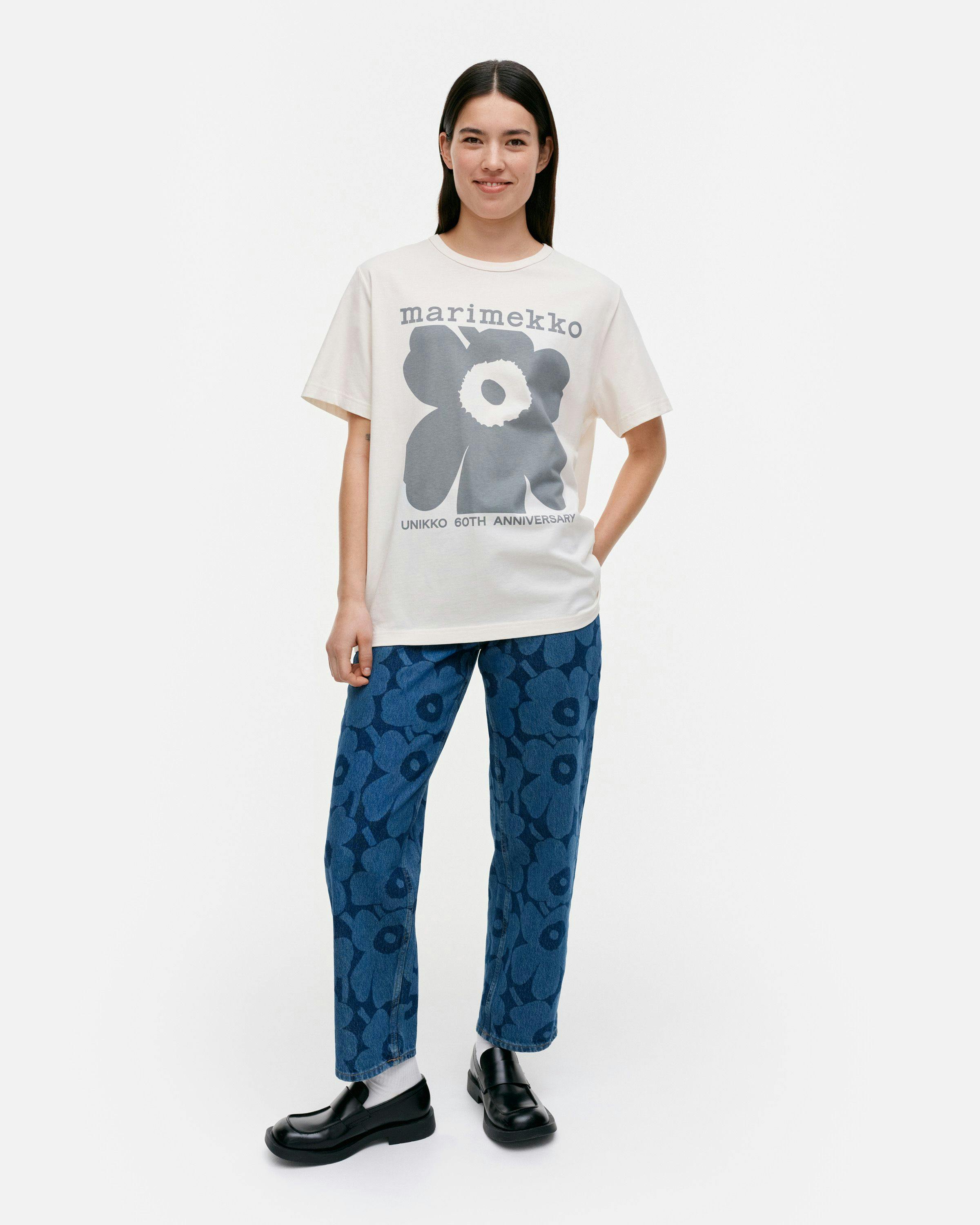 Vihne Unikko Placement Kioski t-shirt