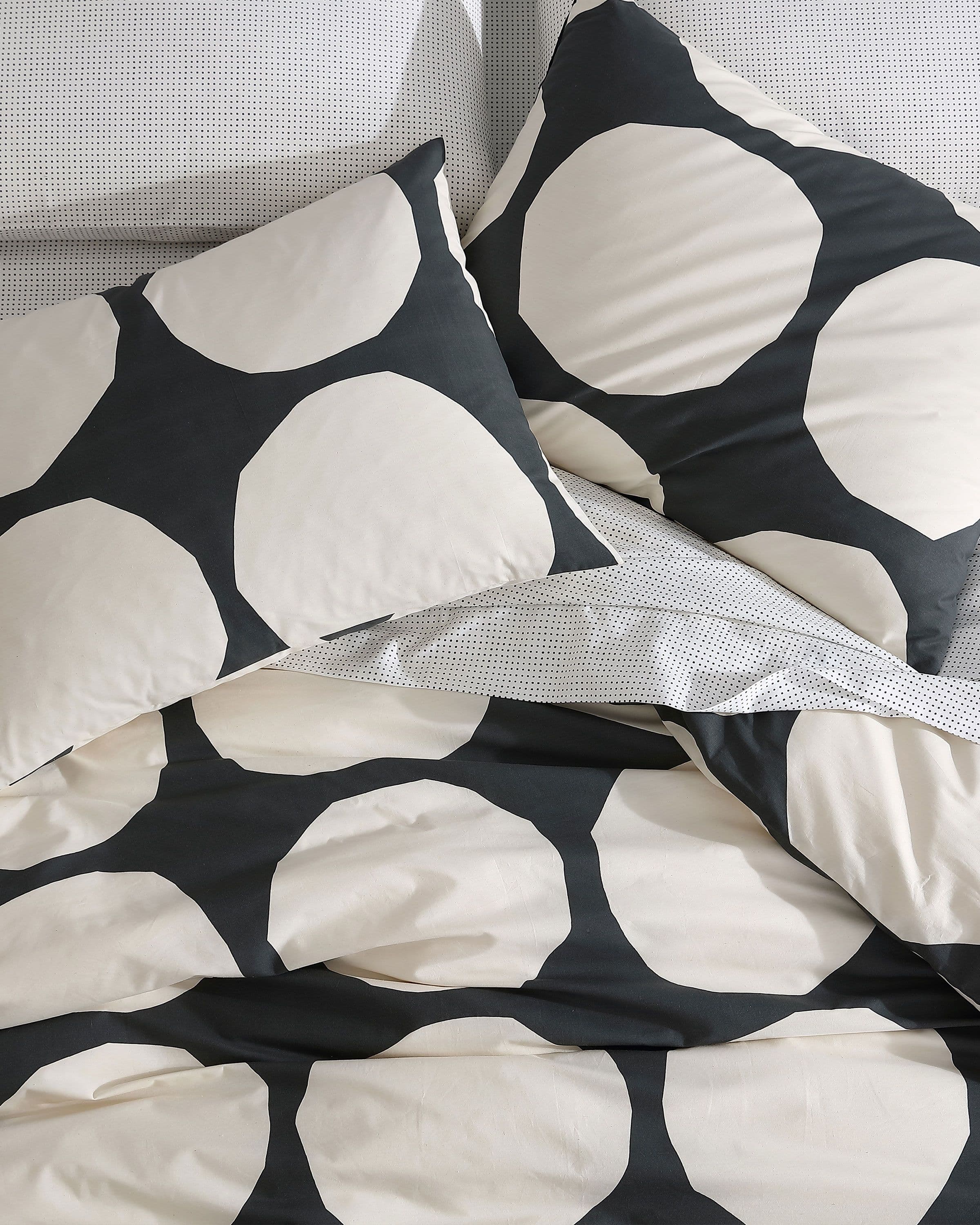 Kivet King Duvet Cover and Sham set